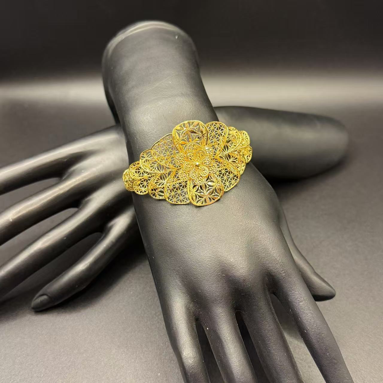 娅然黄金   足金17.32g   手镯