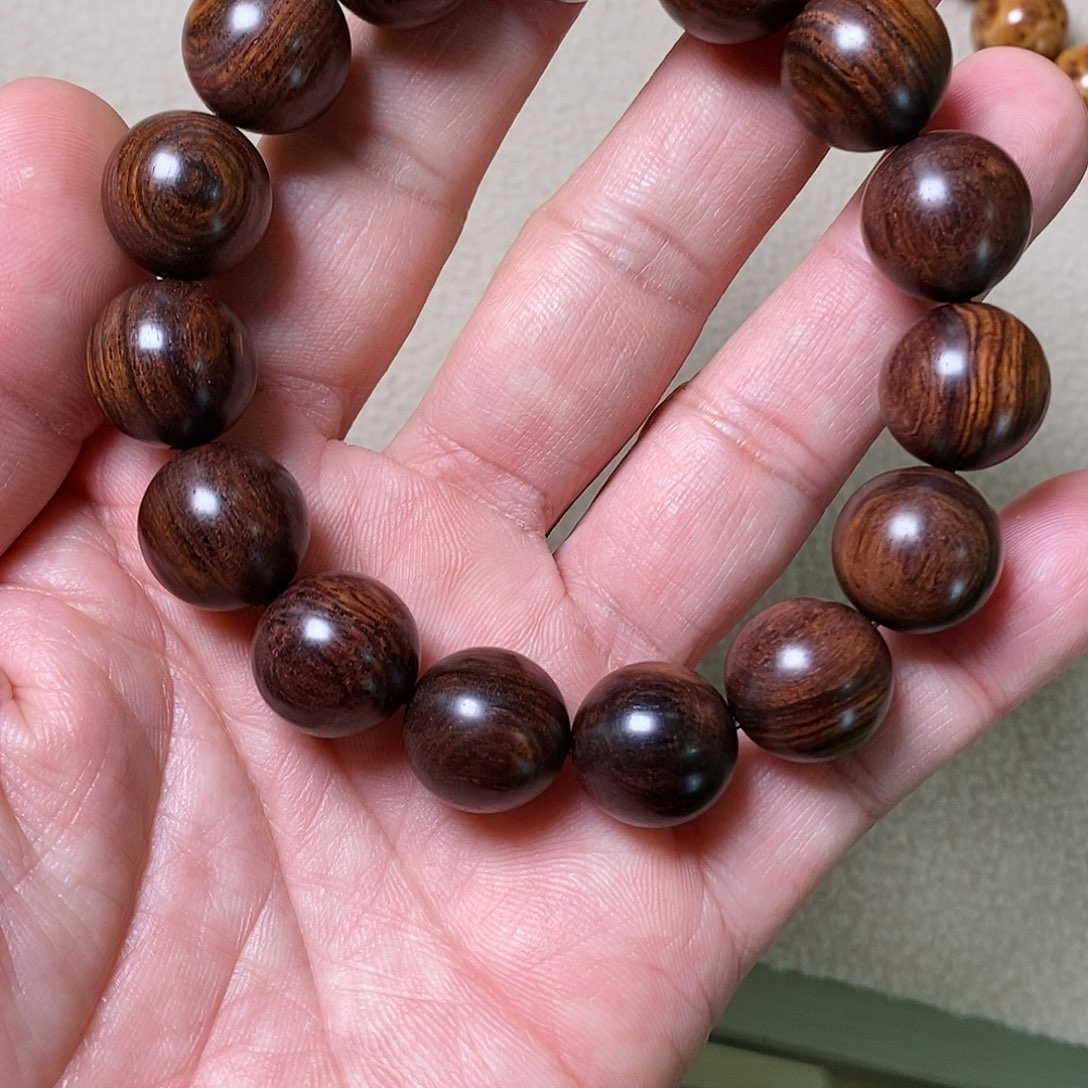【闪购商品】黄花梨/降香黄檀手串/手链爱****y手串