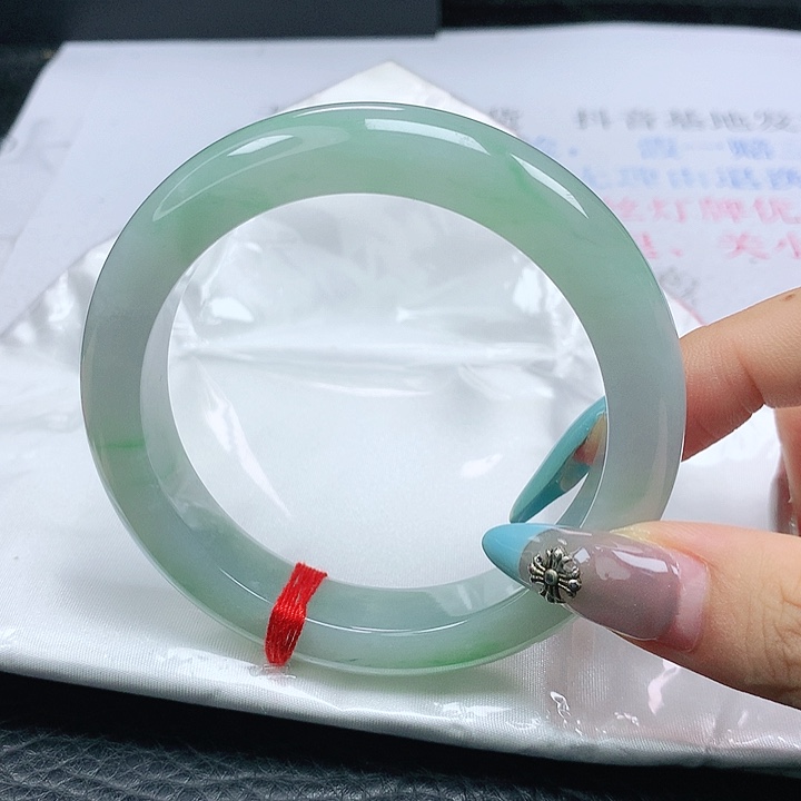翡翠手镯未镶嵌翡翠60.0冰胶润晴绿正圈