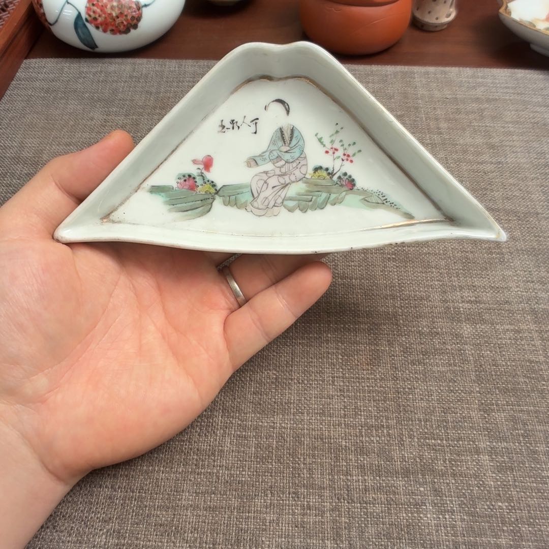 茶壶紫砂粉彩 仕女图