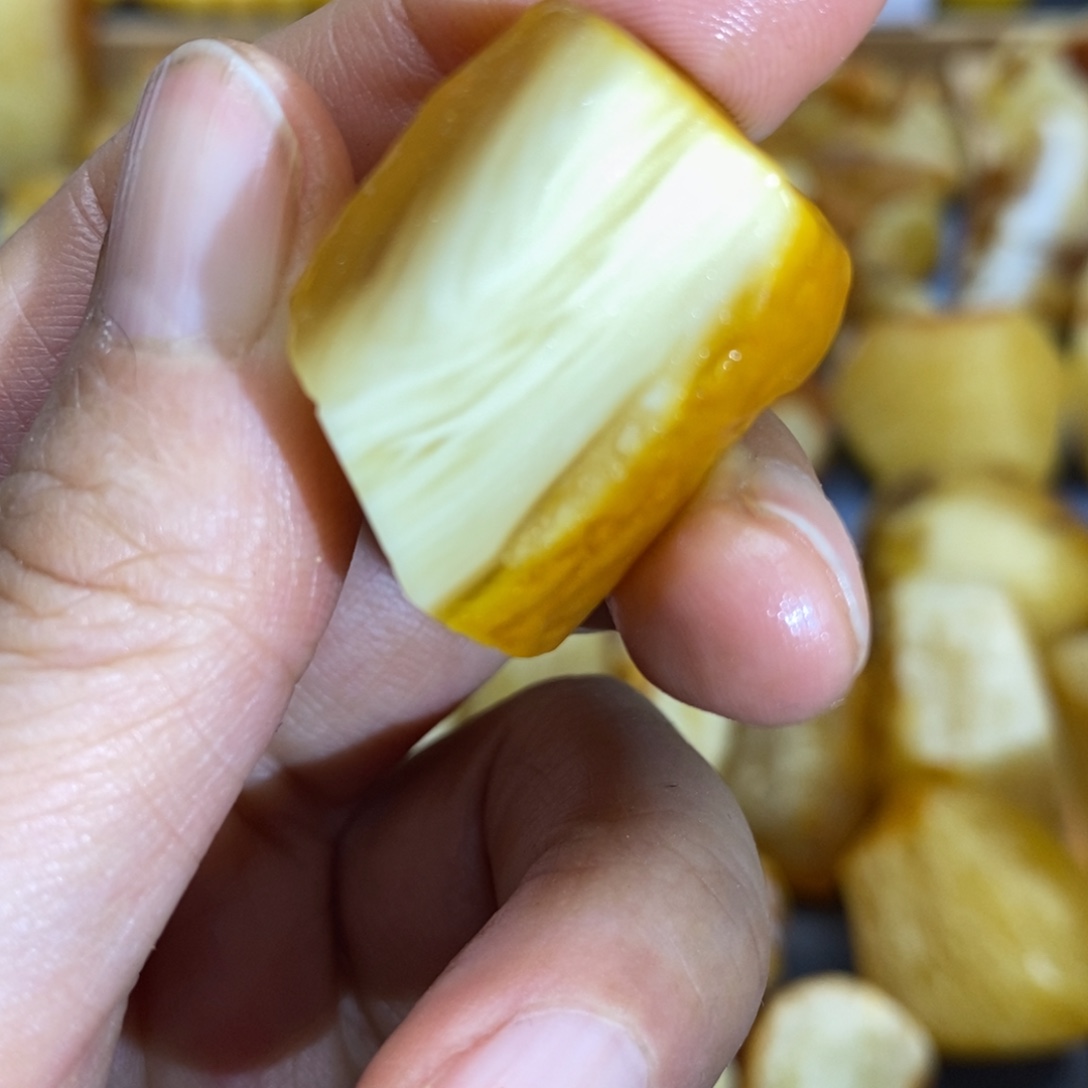 定制琥珀定制蜜蜡未镶嵌传世琥珀蜜蜡定制