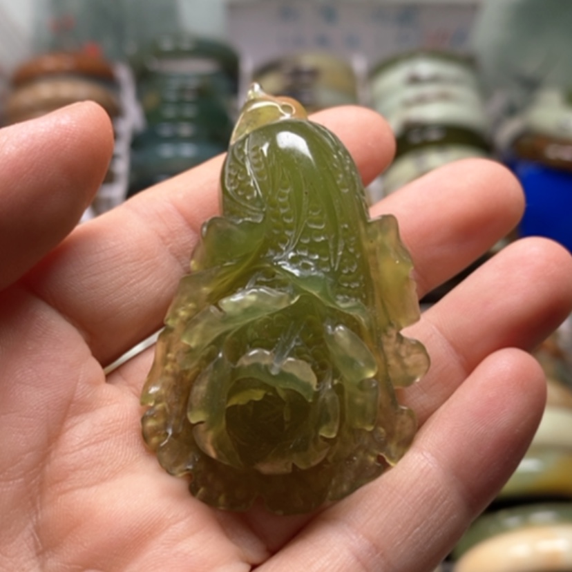 【闪购商品】未镶嵌蛇纹石玉手镯