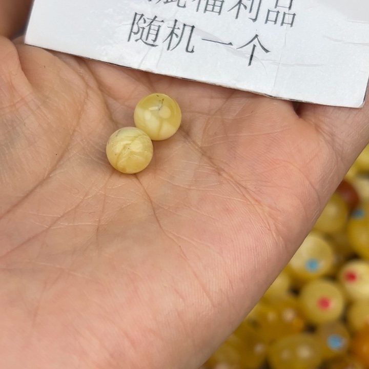 琥珀裸石未镶嵌微瑕13