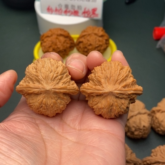 文玩核桃把件39磨盘