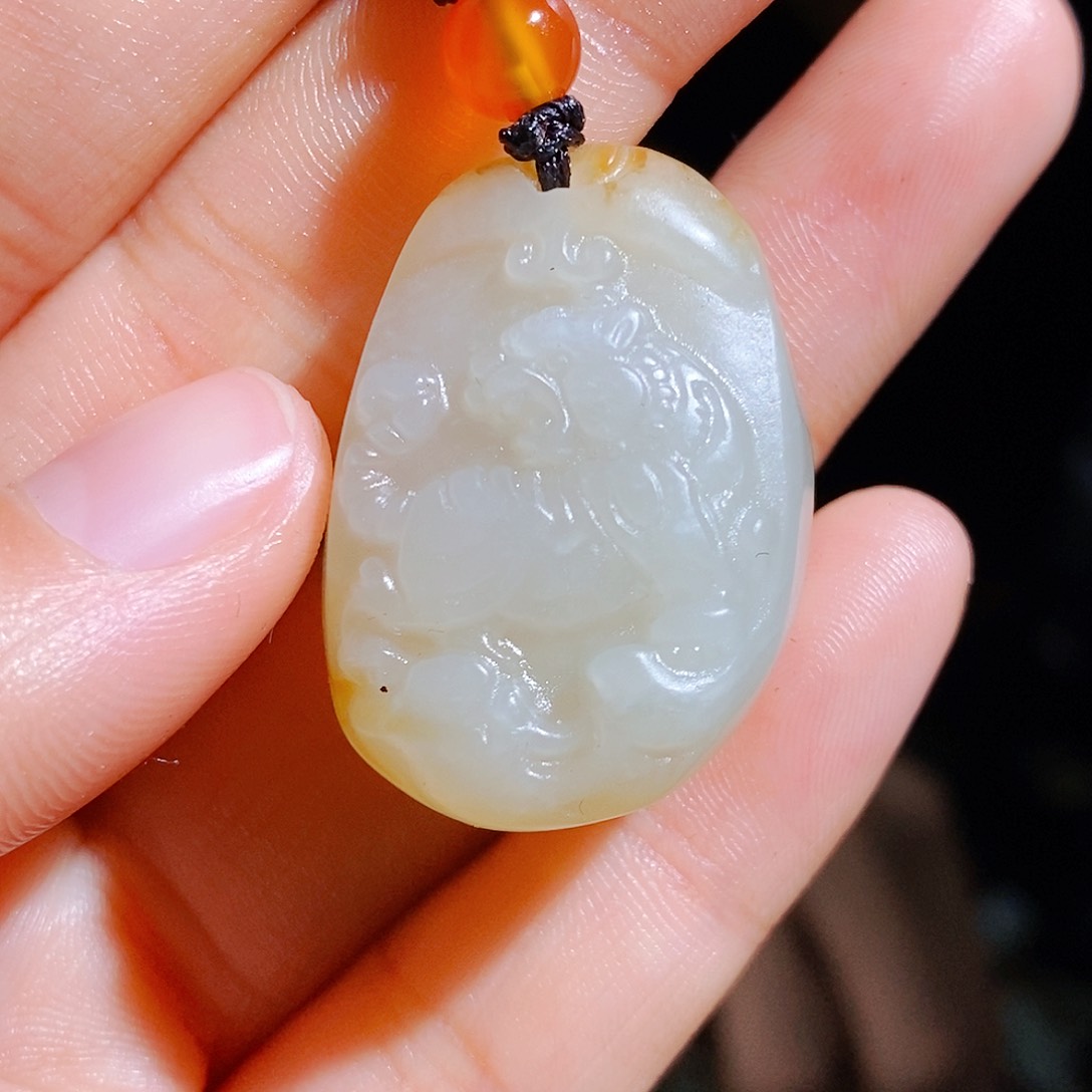 和田玉颈饰未镶嵌