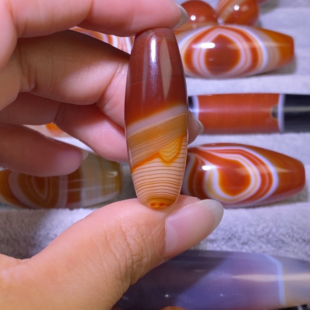 玛瑙/玉髓颈饰未镶嵌