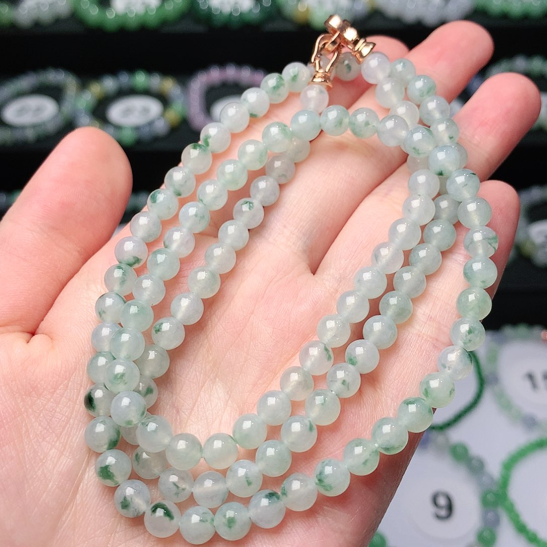 翡翠手链未镶嵌翡翠