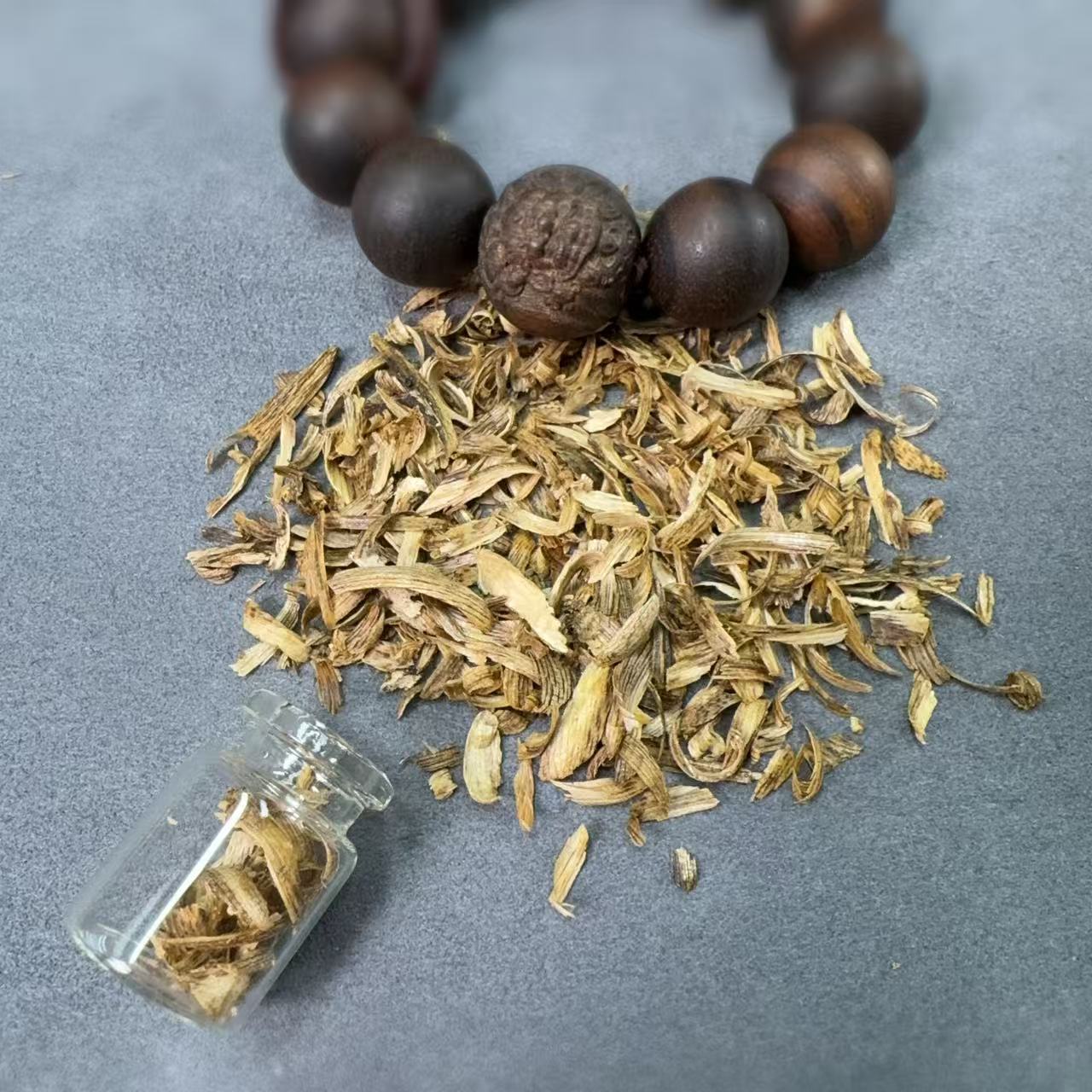 A272沉香文玩手串20mm