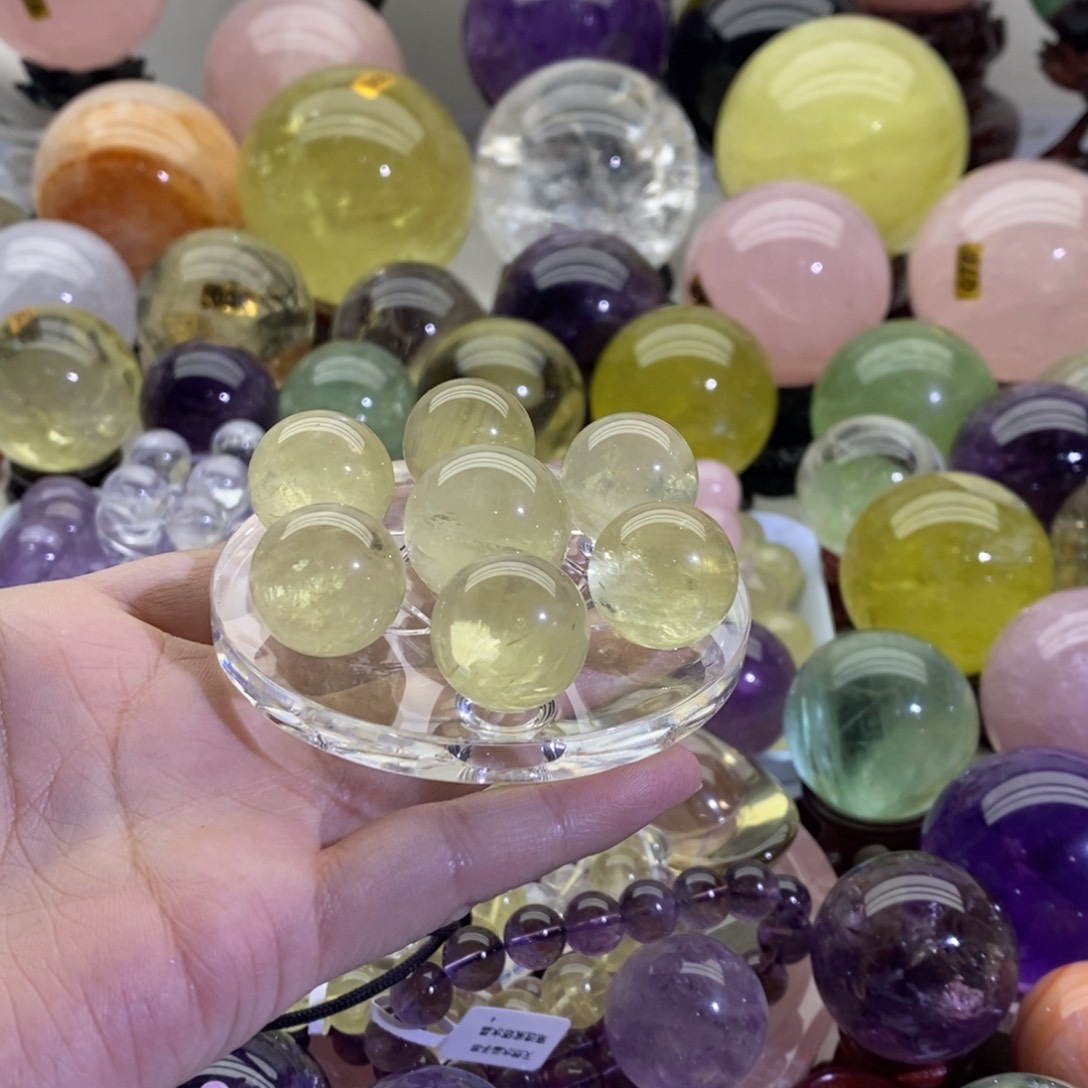 未镶嵌珠宝半成品水晶1