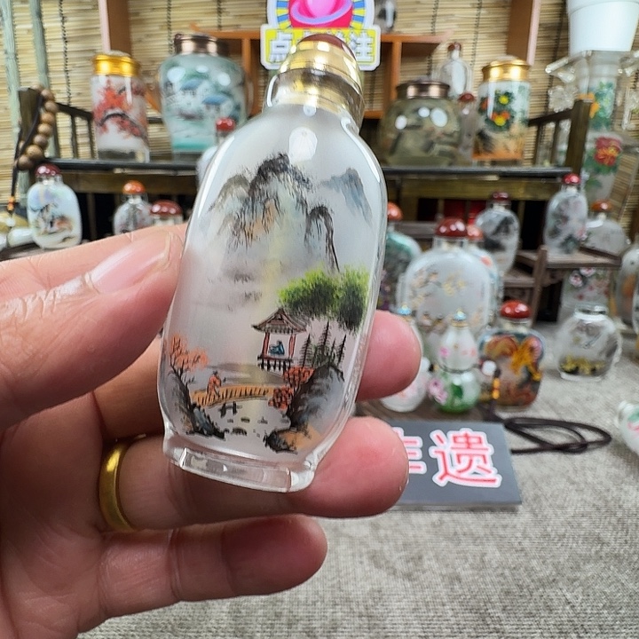 *****鼻烟壶内画包邮非遗