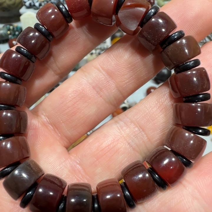 玛瑙/玉髓颈饰未镶嵌