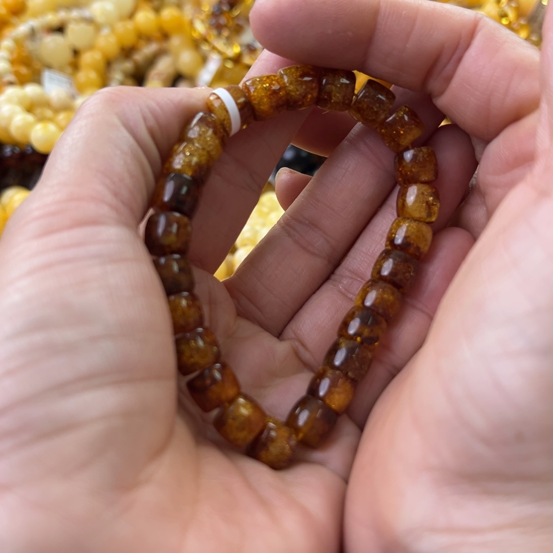 琥珀珠宝奇石未镶嵌