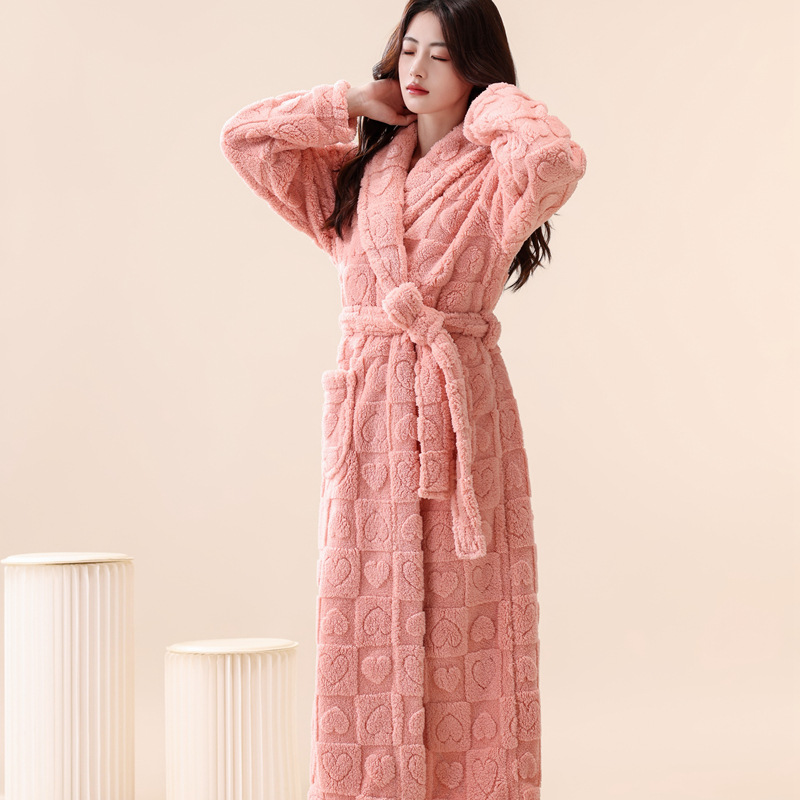 加厚保暖睡袍女士秋冬新款浴袍珊瑚绒甜美晨袍睡衣家居服长款保暖