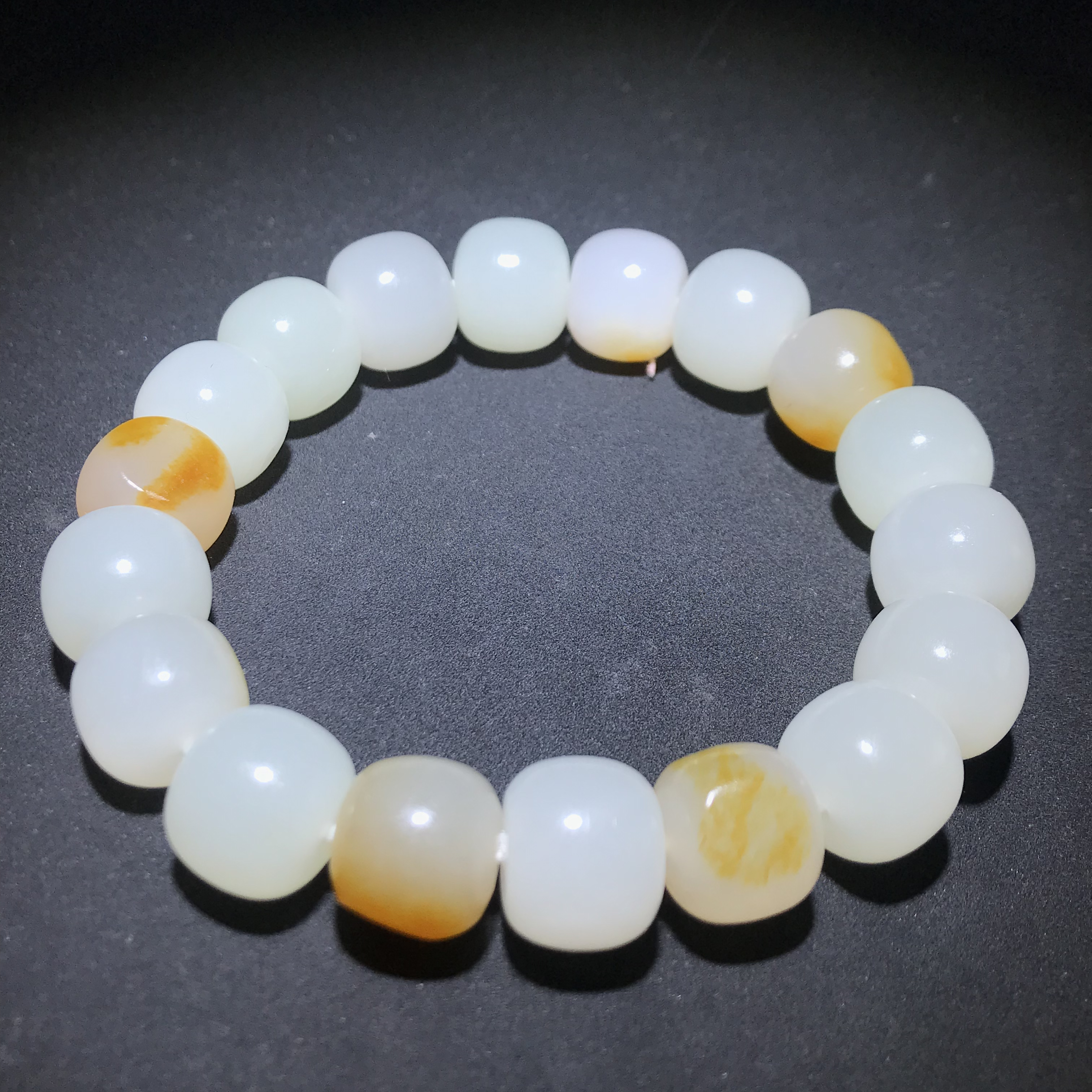 卡13老型珠手串和田玉