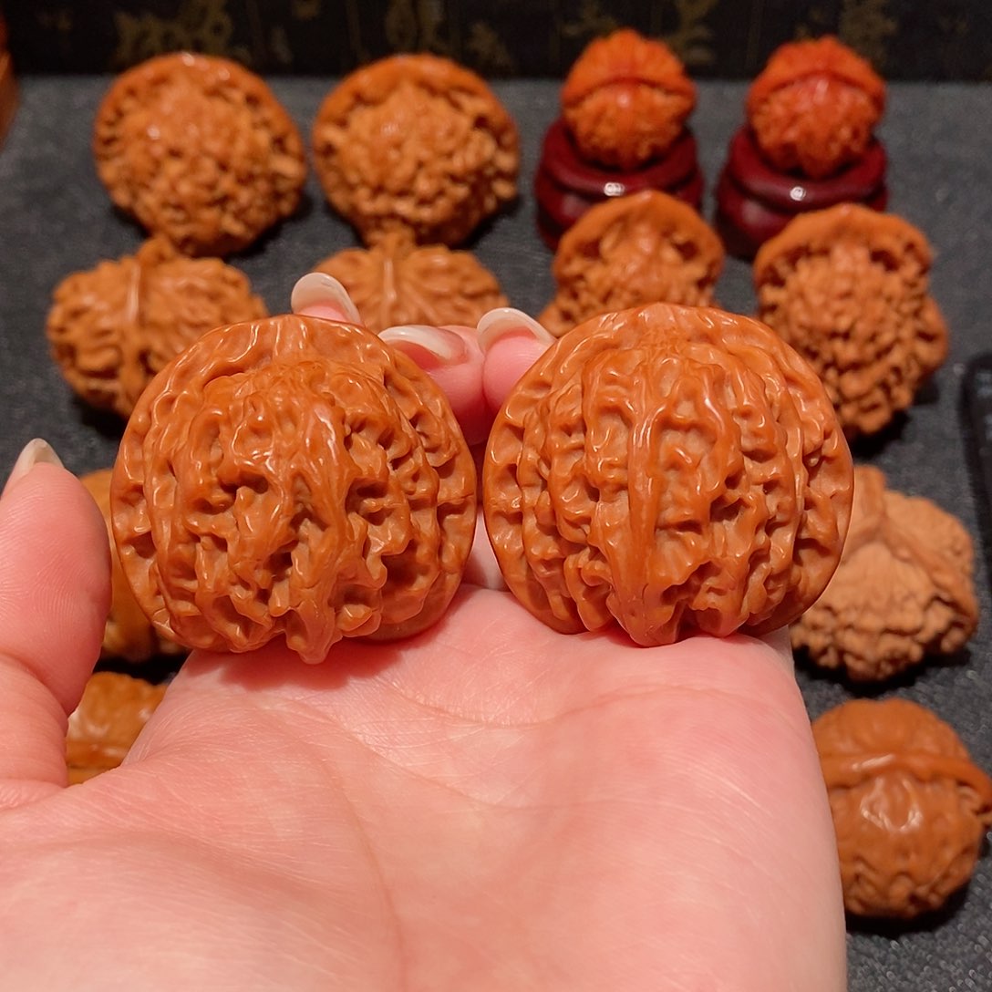 文玩核桃把件苹果园