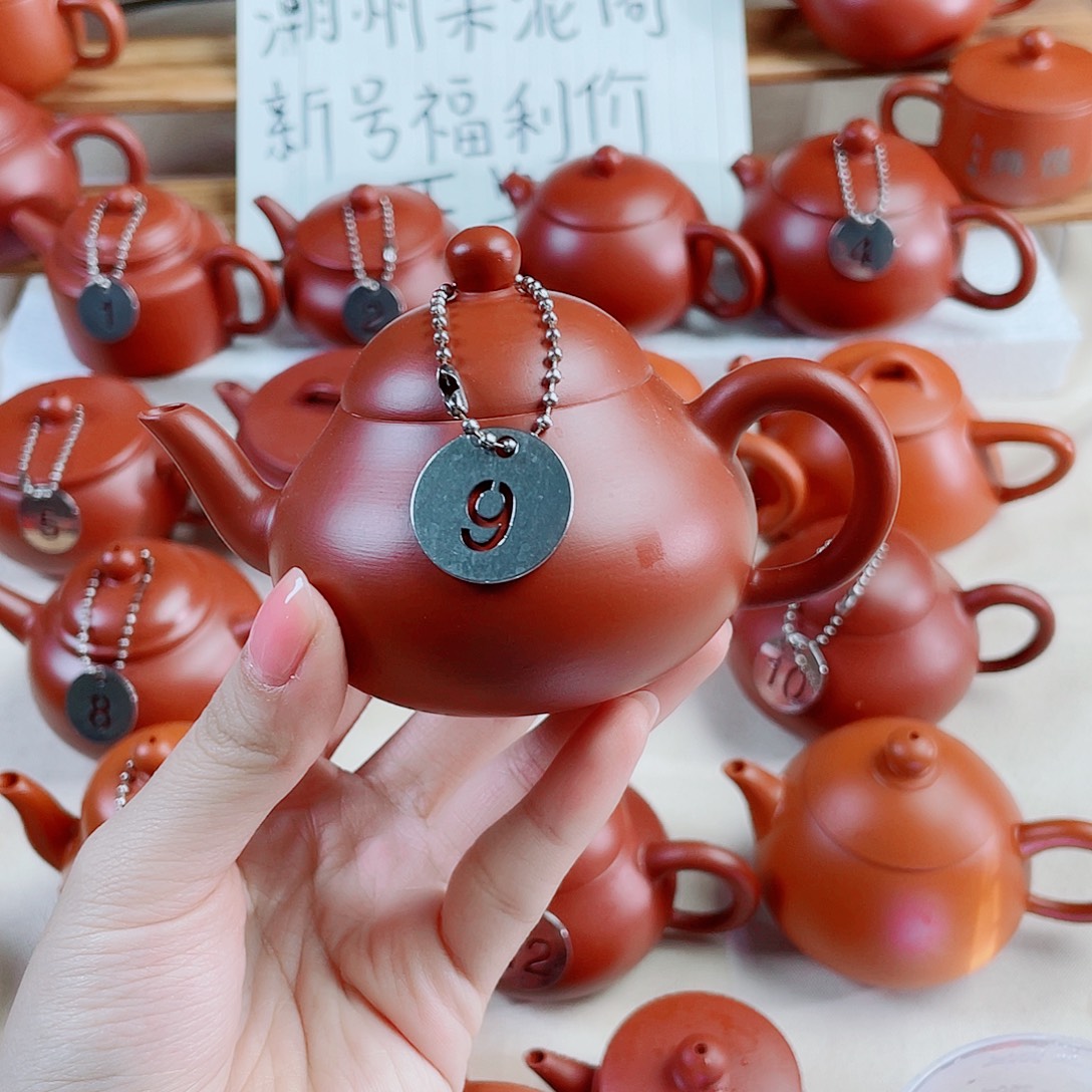 玄***灵潮州朱泥壶手拉梨壶130