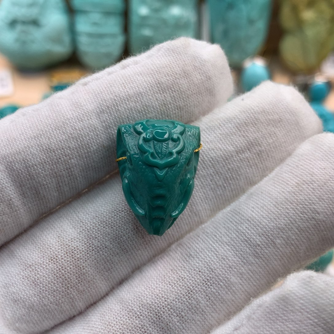 绿松石原矿绿松石未镶嵌