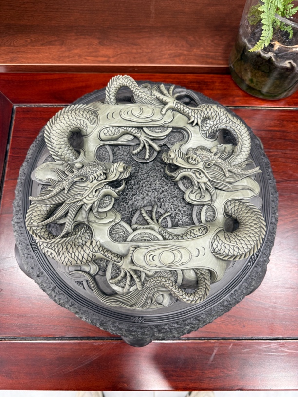 大尺寸双龙献宝砚纯手工雕刻