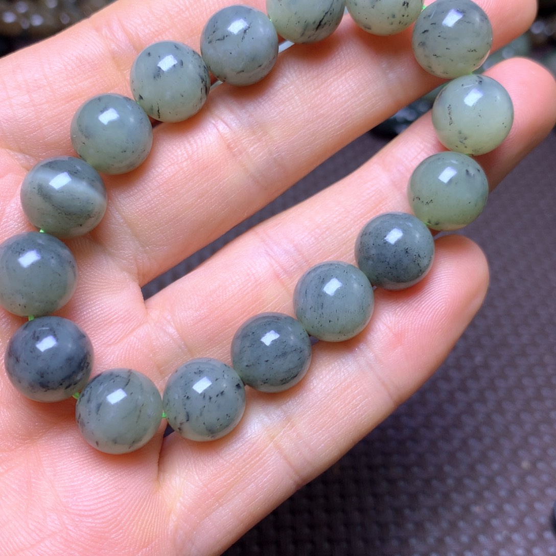 和田玉未镶嵌手串12