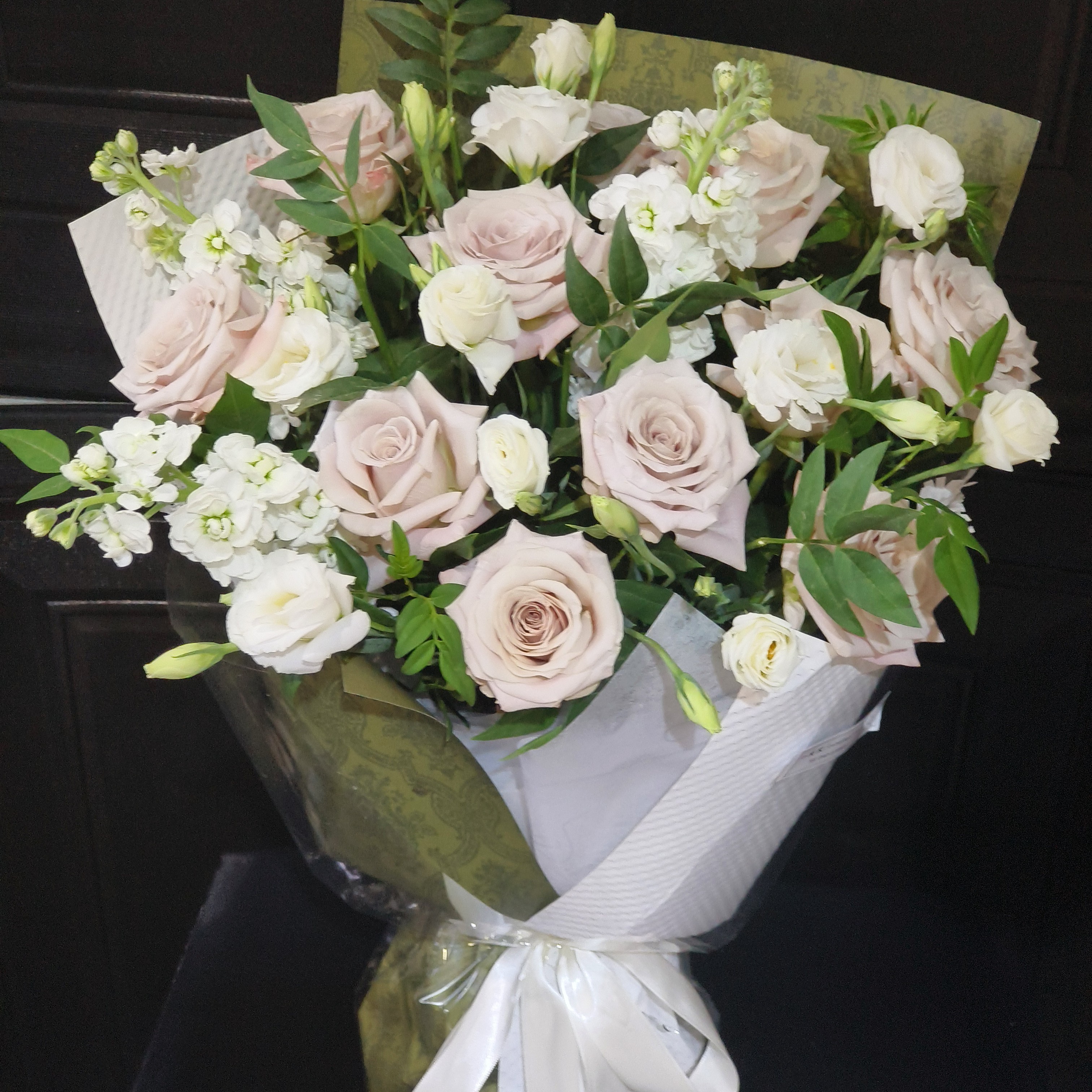 【520花束】11支玫瑰配花花束