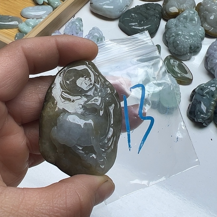 翡翠吊坠(不含链)未镶嵌