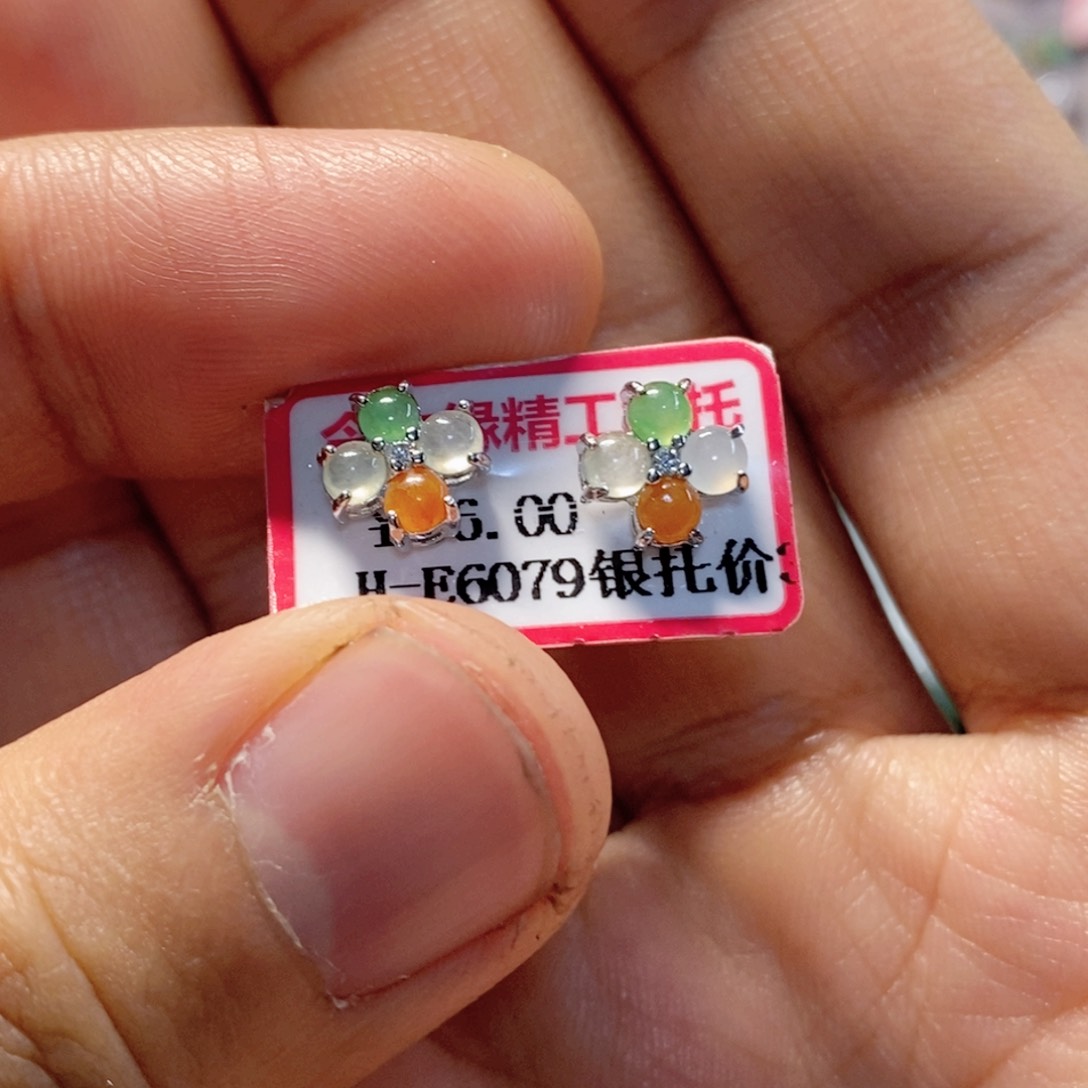 翡翠耳钉银S925镶嵌缅甸翡翠A货耳钉