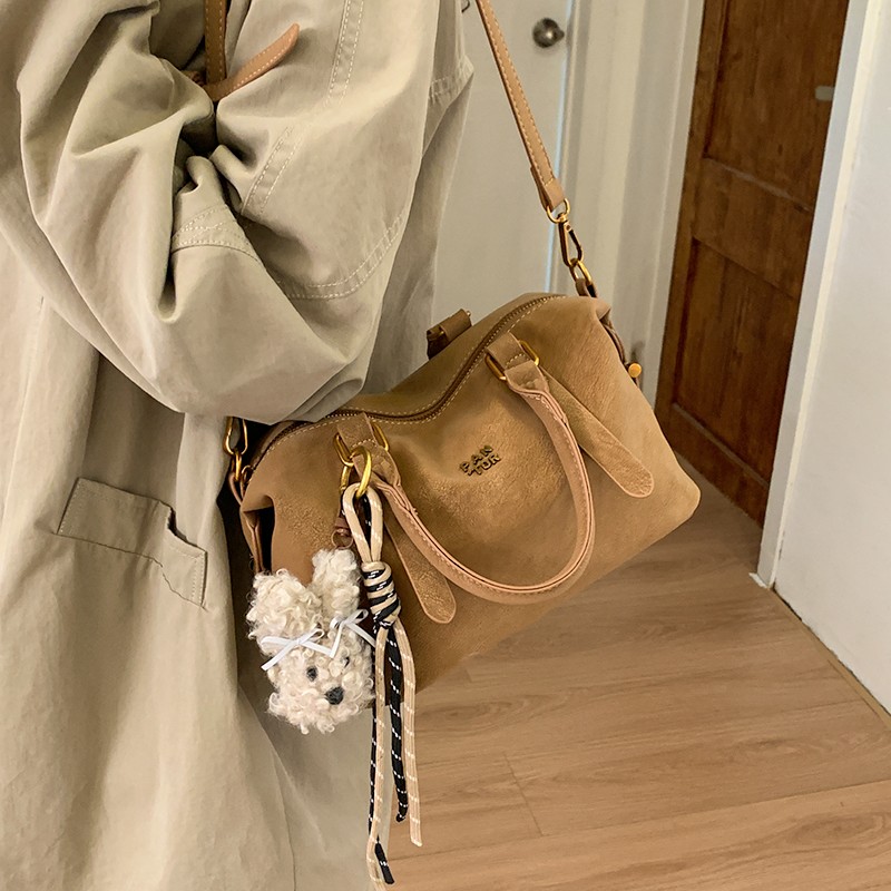 LOMMINY/罗米尼2025新款流行百搭包包爆款枕头包小众设计通勤风