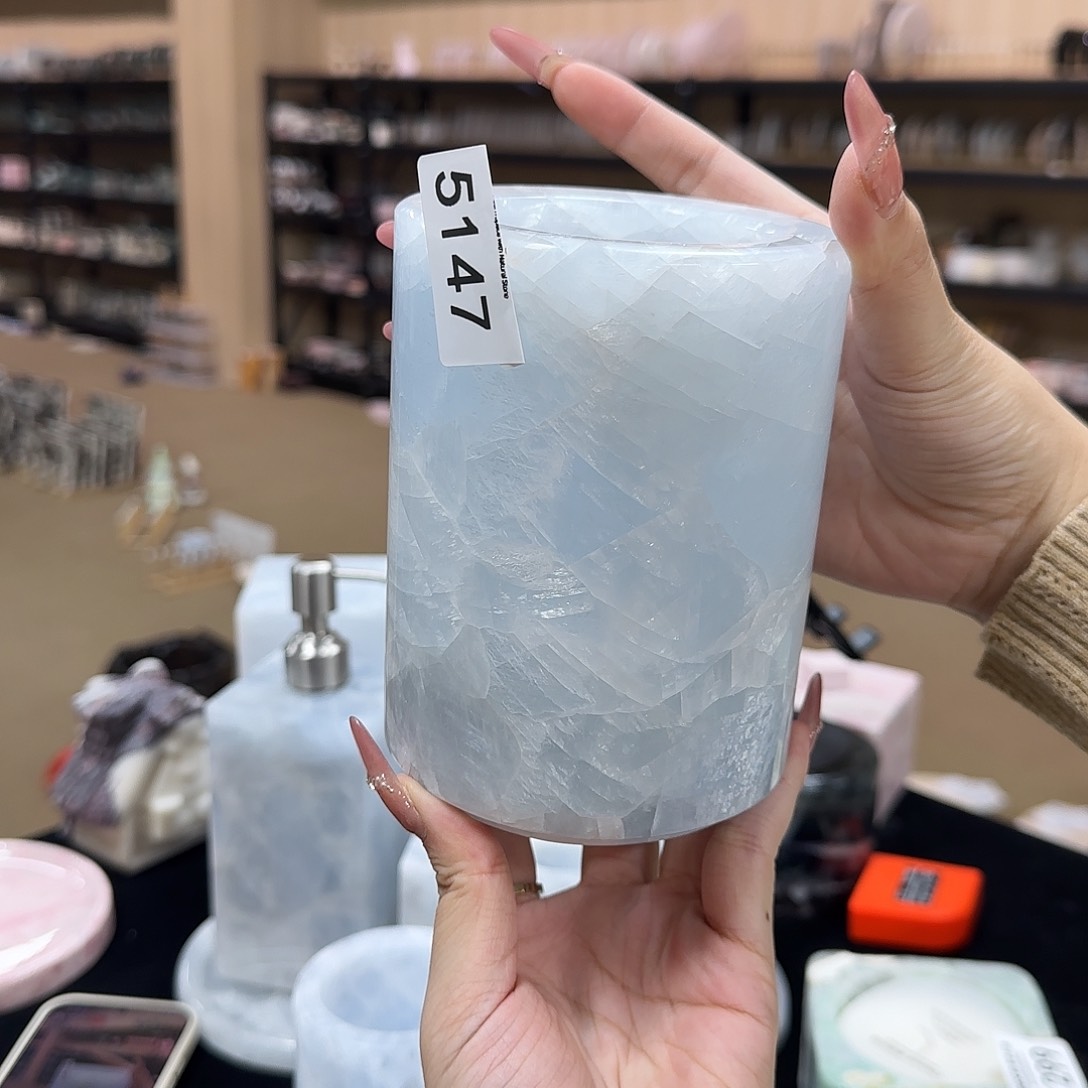 大****岁5147蓝水晶大圆筒 