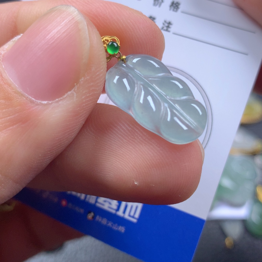 【闪购商品】翡翠颈饰18K金镶嵌翡翠