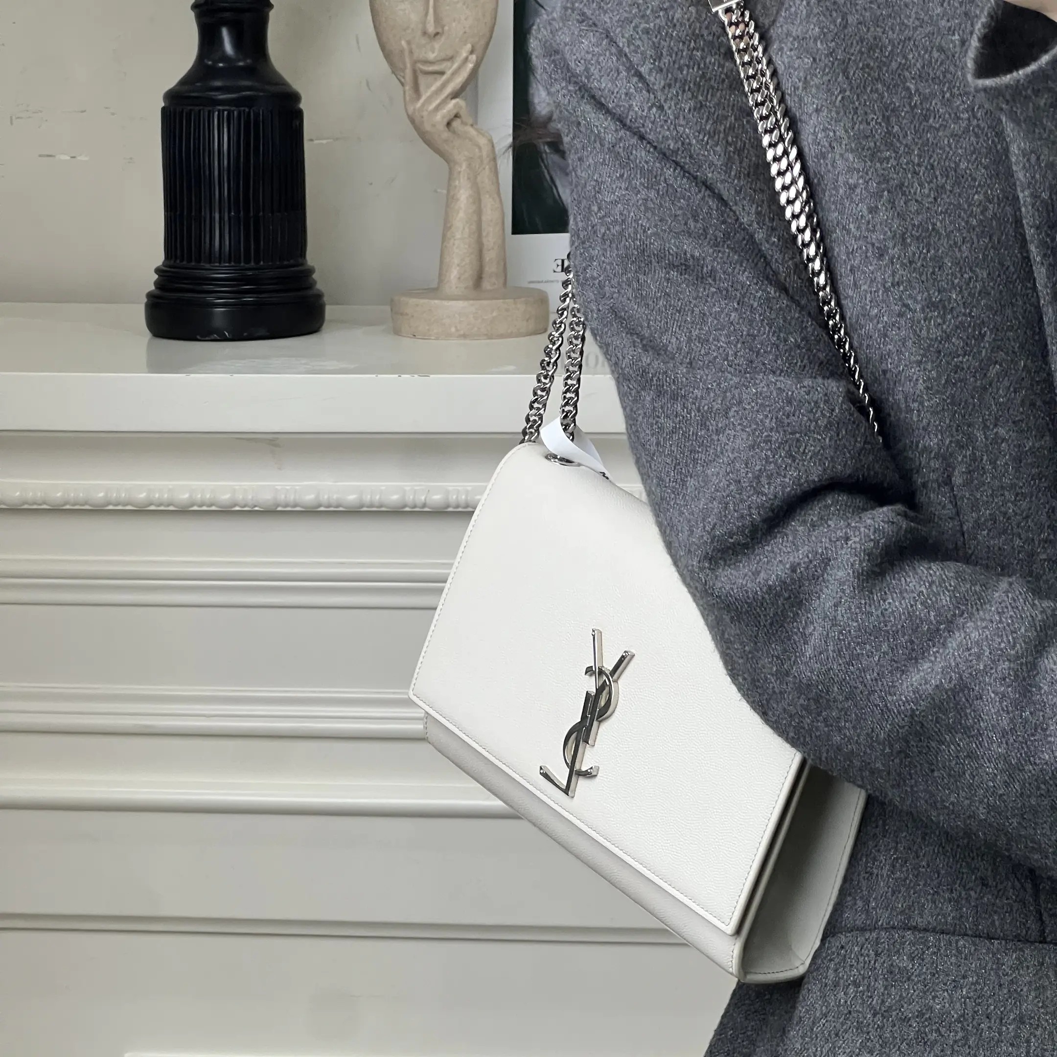 95新 YSL/圣罗兰 kate中号白银鱼子酱单肩包/甄选