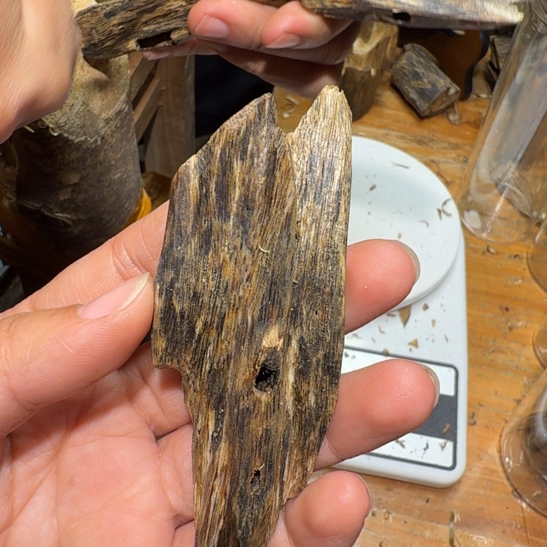 棋楠沉香白奇块料14克