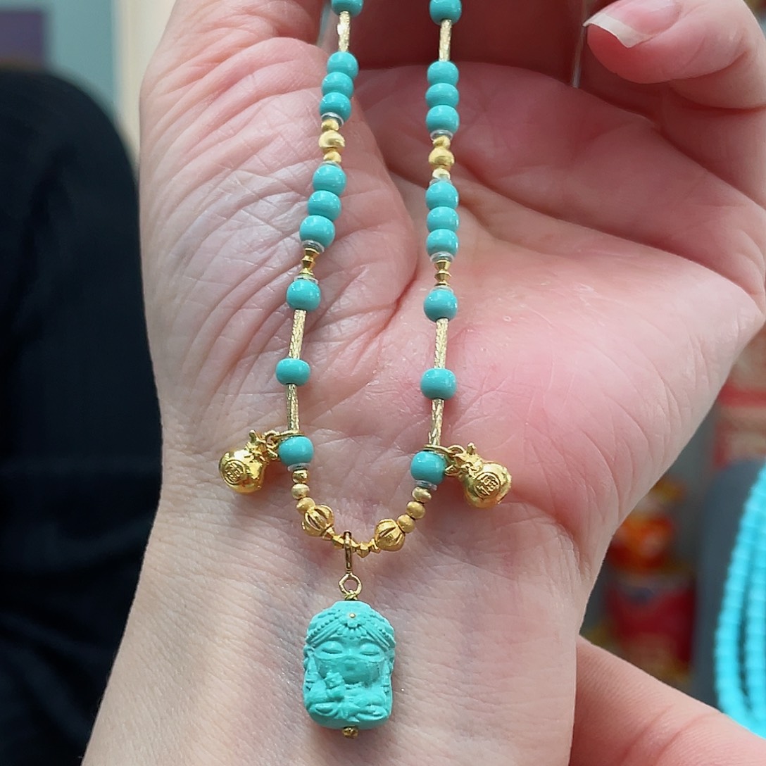 绿松石颈饰18K金镶嵌