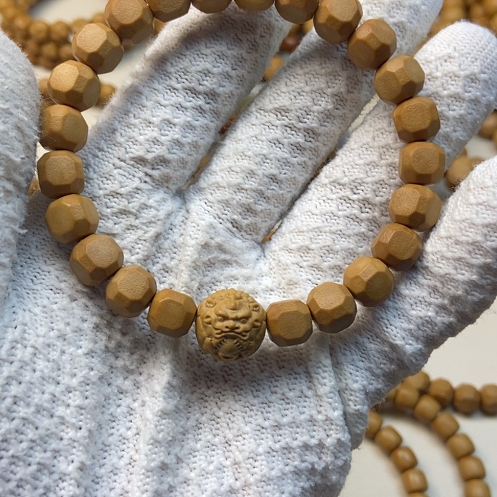 猴头核桃手串不***.星图六方9➕陪吞金单颗磨砂