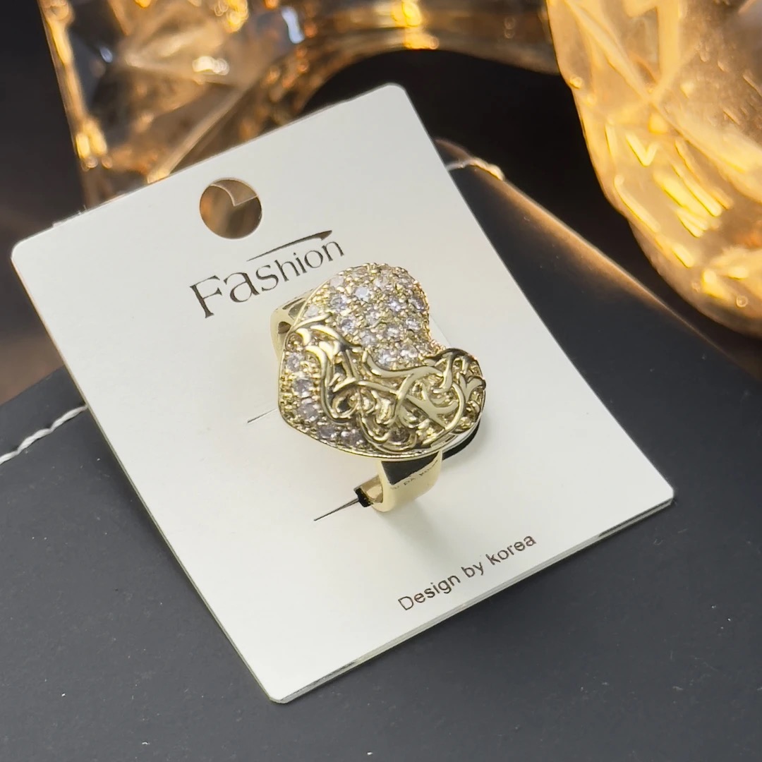 铜合金合成锆石戒指 手工气质轻奢时尚复古金色重工戒指QC2613