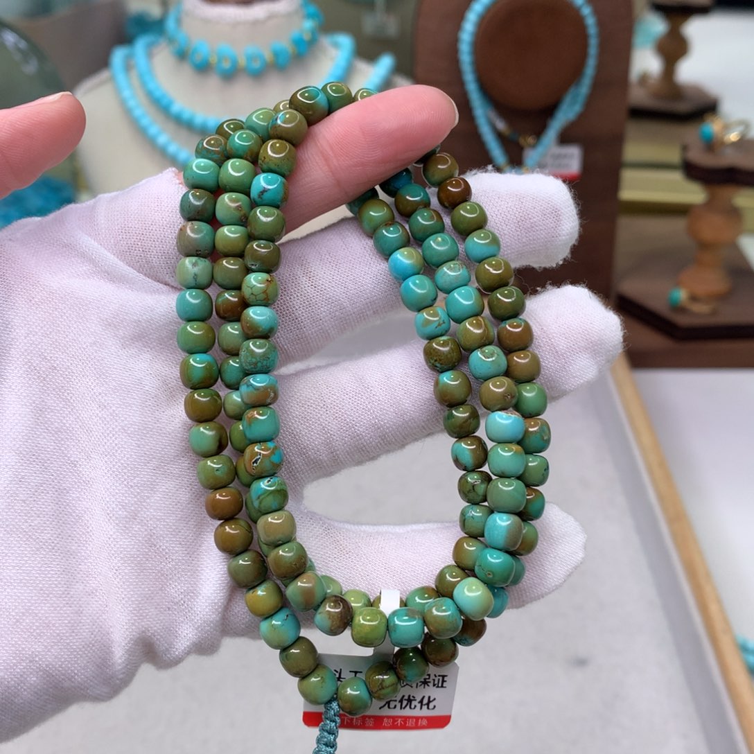 绿松石配饰未镶嵌