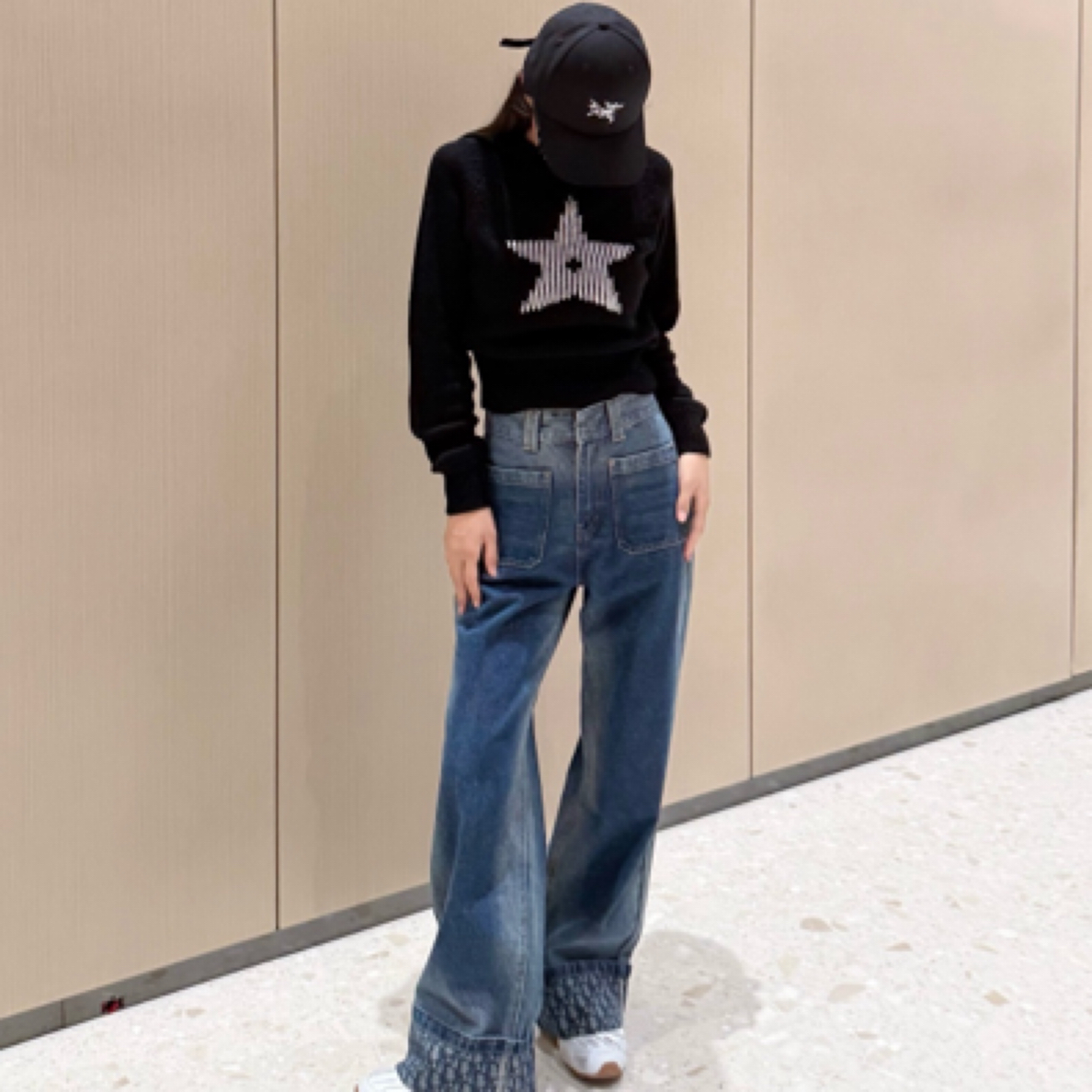 2025小曲艾依利外套服装链接