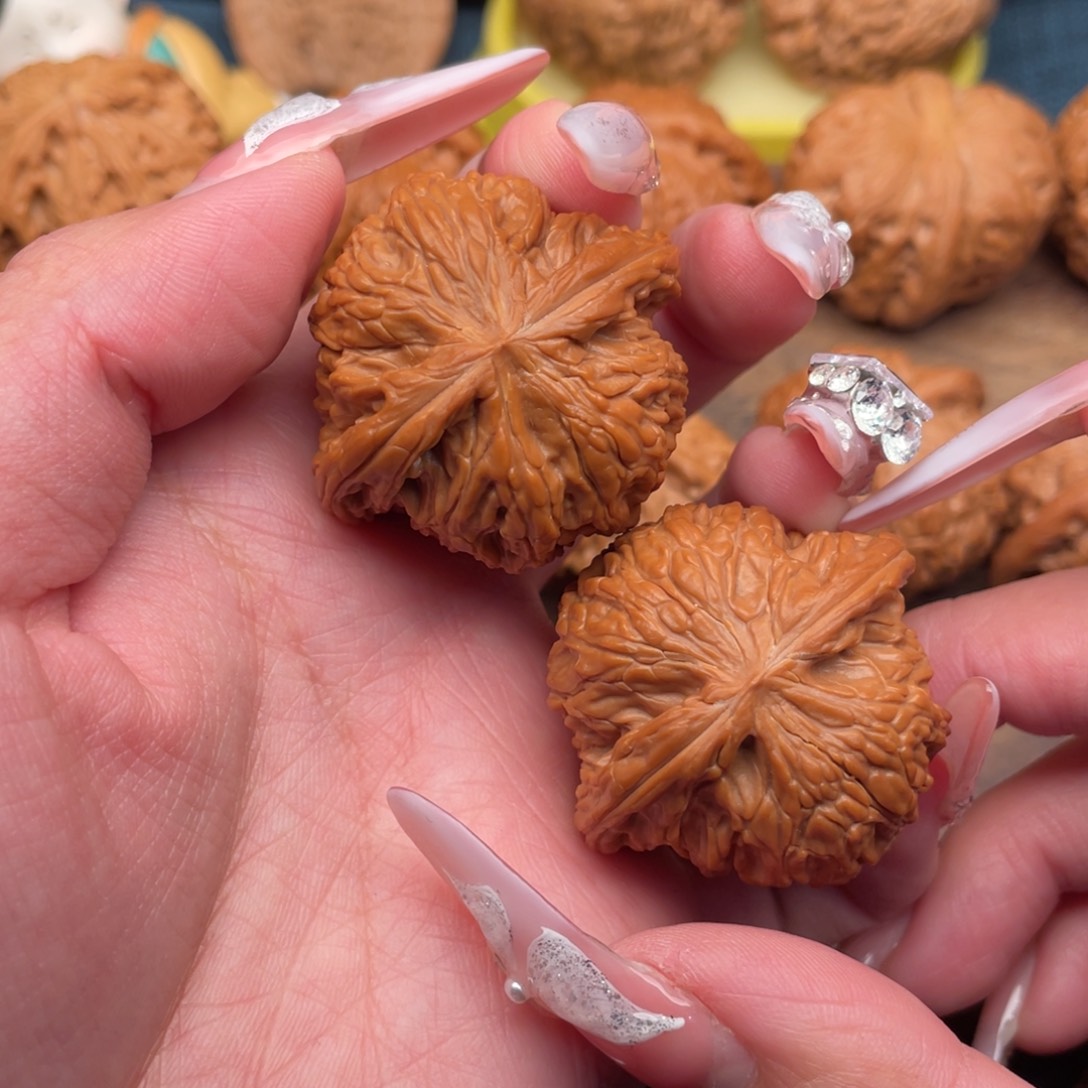 文玩核桃把件全品精配房山球磨40