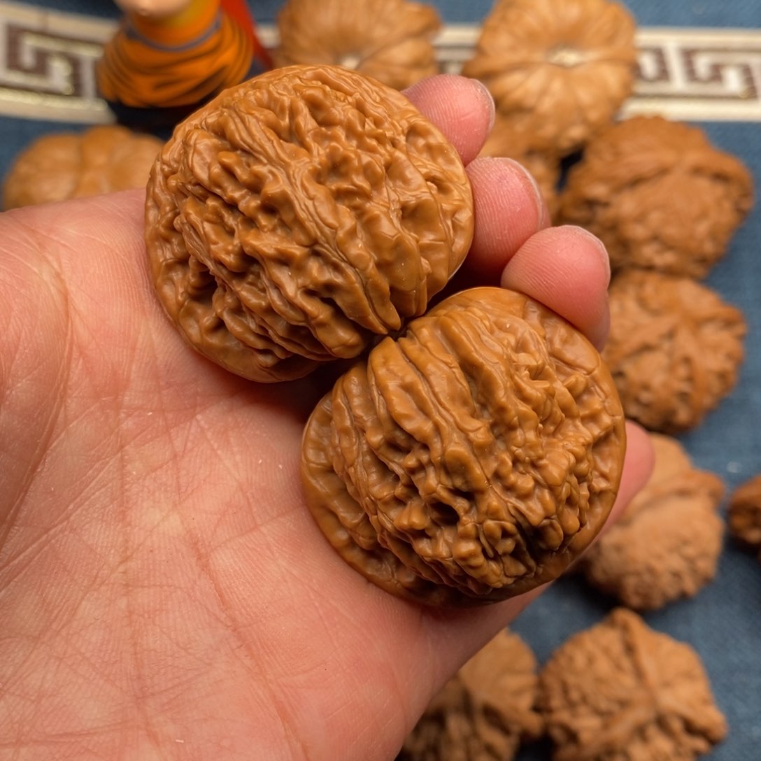 文玩核桃把件38平谷楼