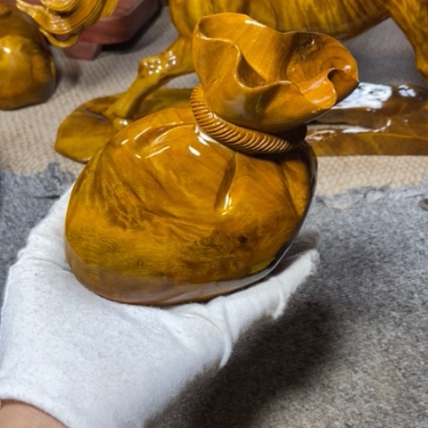 金丝楠代代有福的