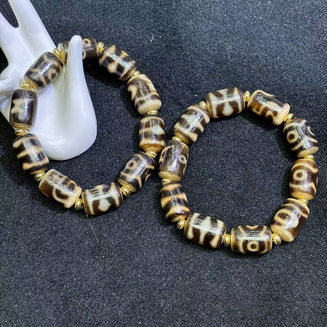 S7628【福嘟嘟】龙帝寿喜玛瑙桶珠手串-送礼佳品-多样性发一件