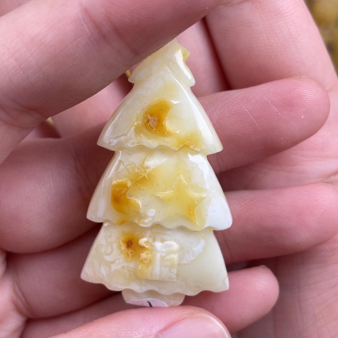 琥珀裸石未镶嵌蜜蜡