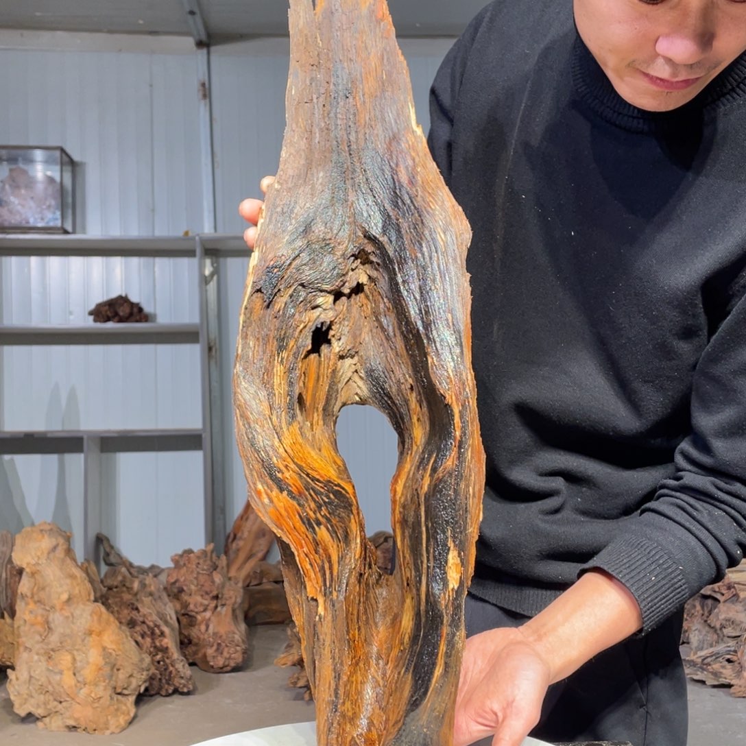 用***3木猛子琥珀木摆件44