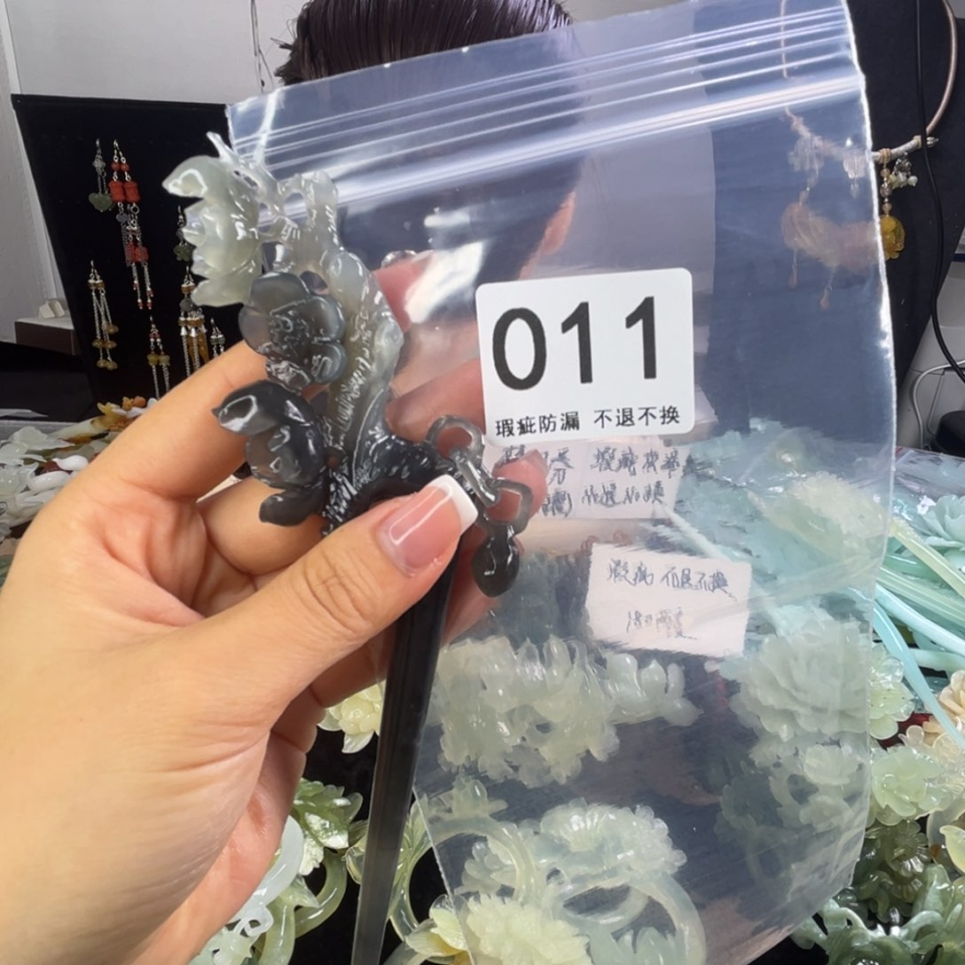 未镶嵌岫玉发饰I****l