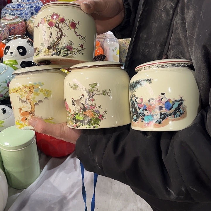 摆件陶瓷茶叶罐陶瓷密封罐