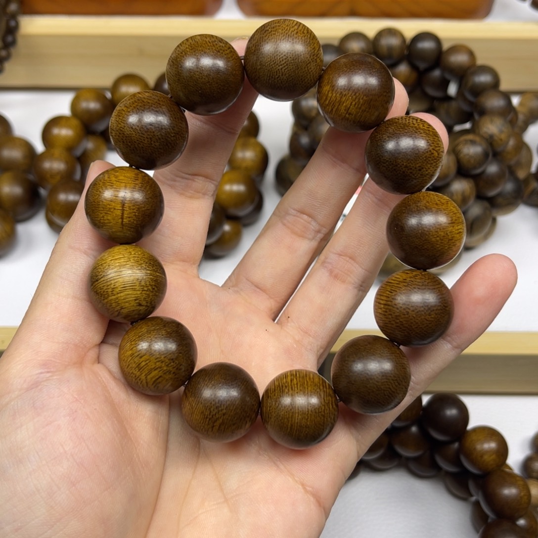 沉香手串越南芽庄黄棋楠1.8