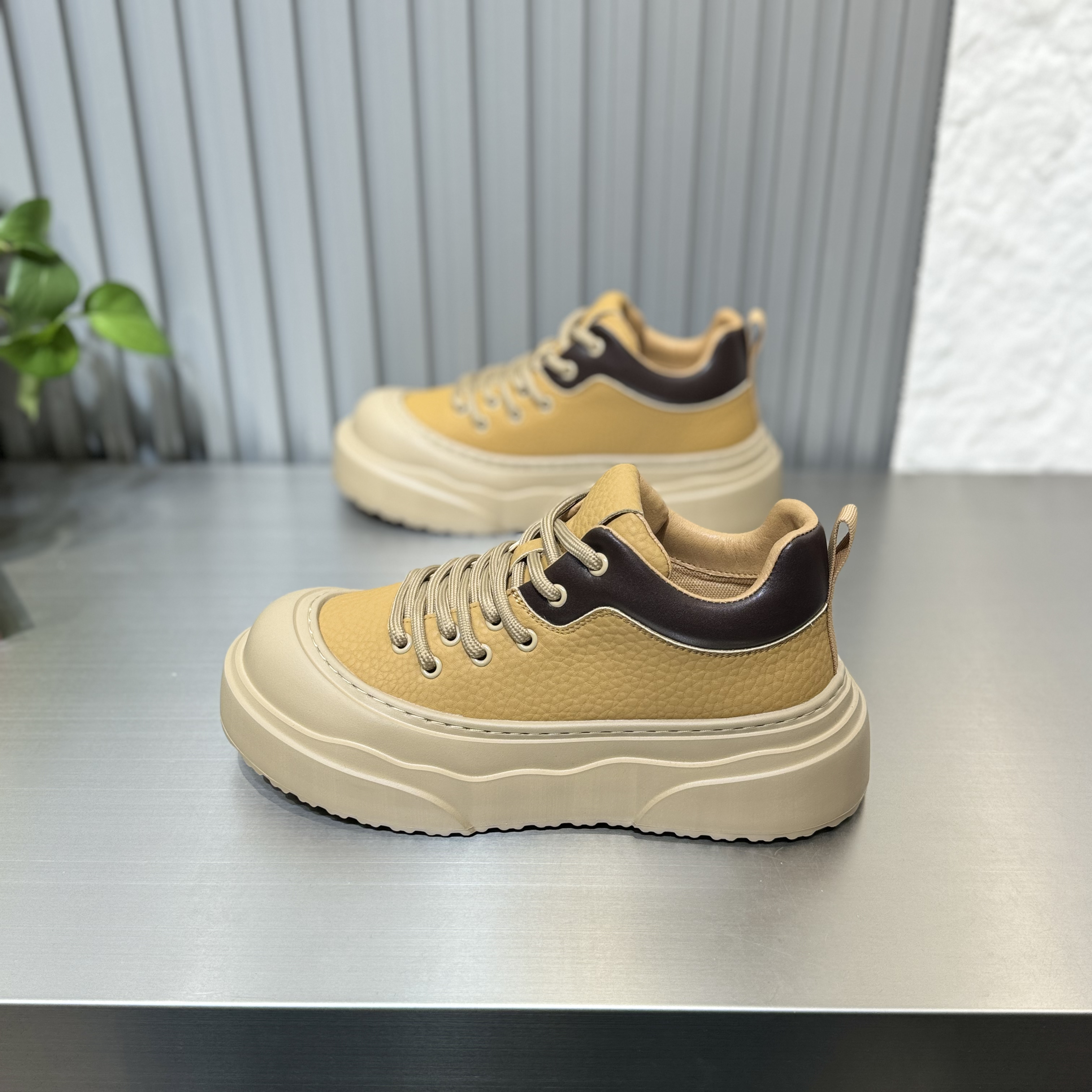 潮鞋2025秋冬季欧美风耐磨时尚休闲鞋男士男鞋潮鞋复古