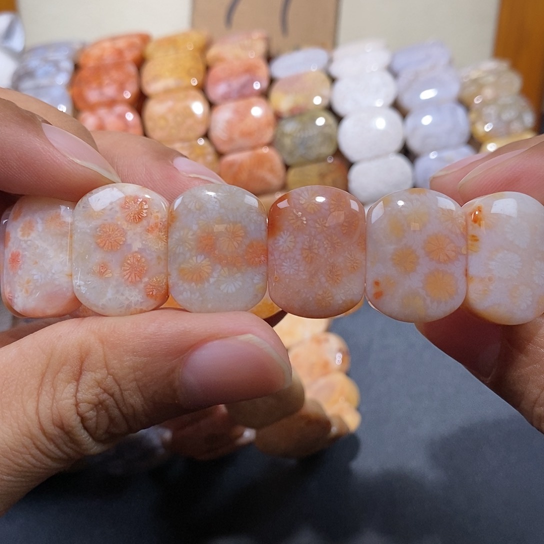 硅化珊瑚（珊瑚玉）手串未镶嵌粉果冻39