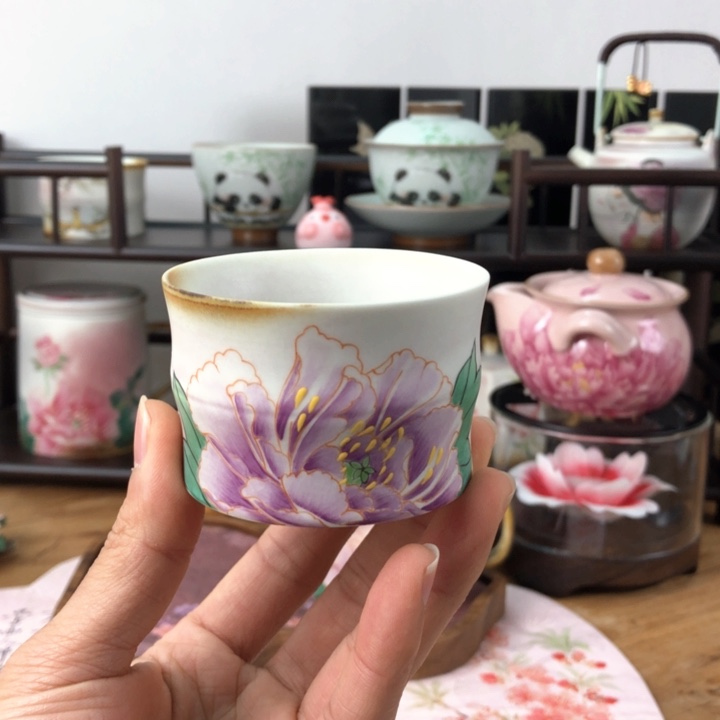 柴烧手绘紫牡丹竹节杯