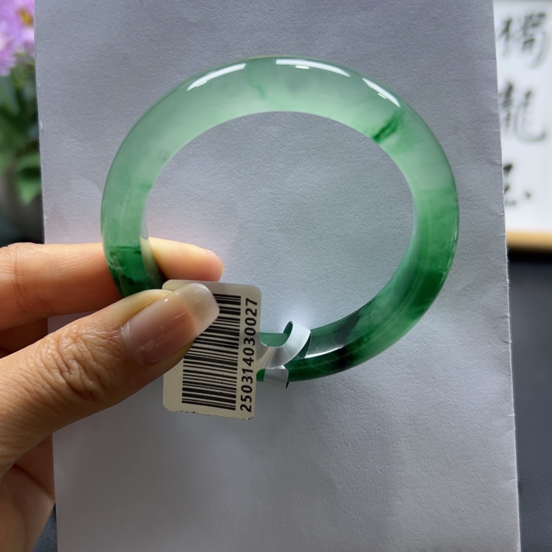 石英质玉未镶嵌手镯小*。优优ZQP54.5