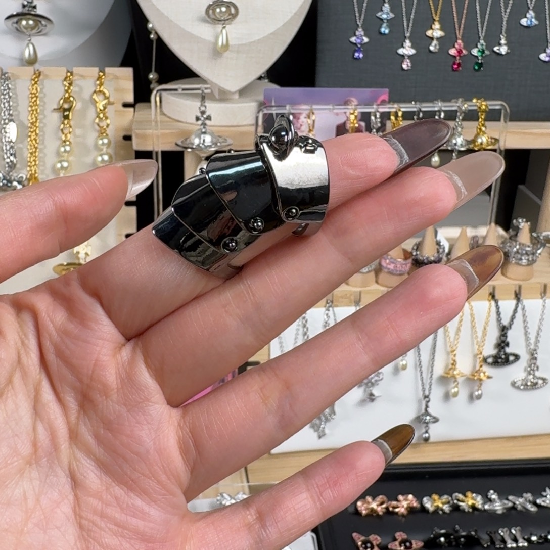 铜合金黑盔甲戒指